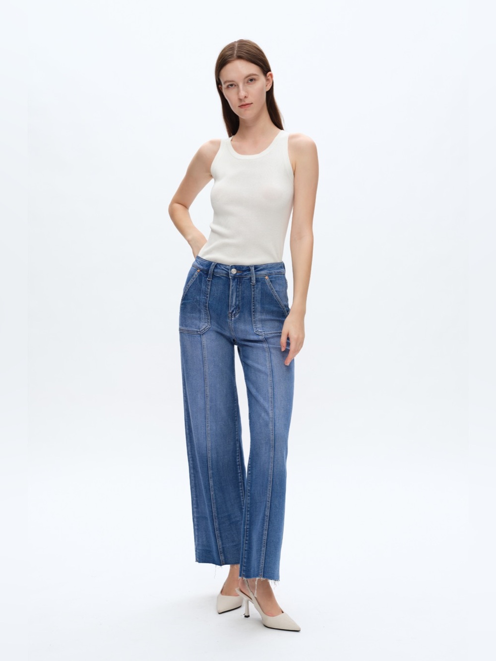 BAYEAS Jess Relaxed High Rise Ankle Raw Hem Straight Leg Blue Jeans Seam Front